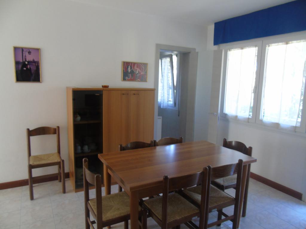Villa Valeria Lignano Sabbiadoro Szoba fotó